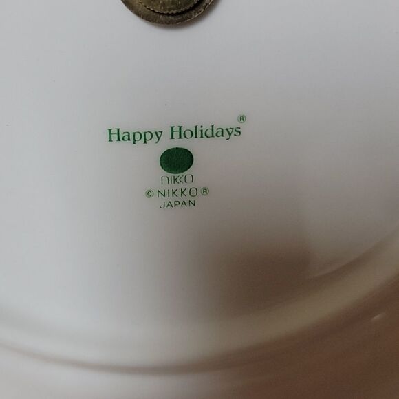 NIKKO HAPPY HOLIDAYS TWO-TIER TRAY WITH BOX - Picture 9 of 9